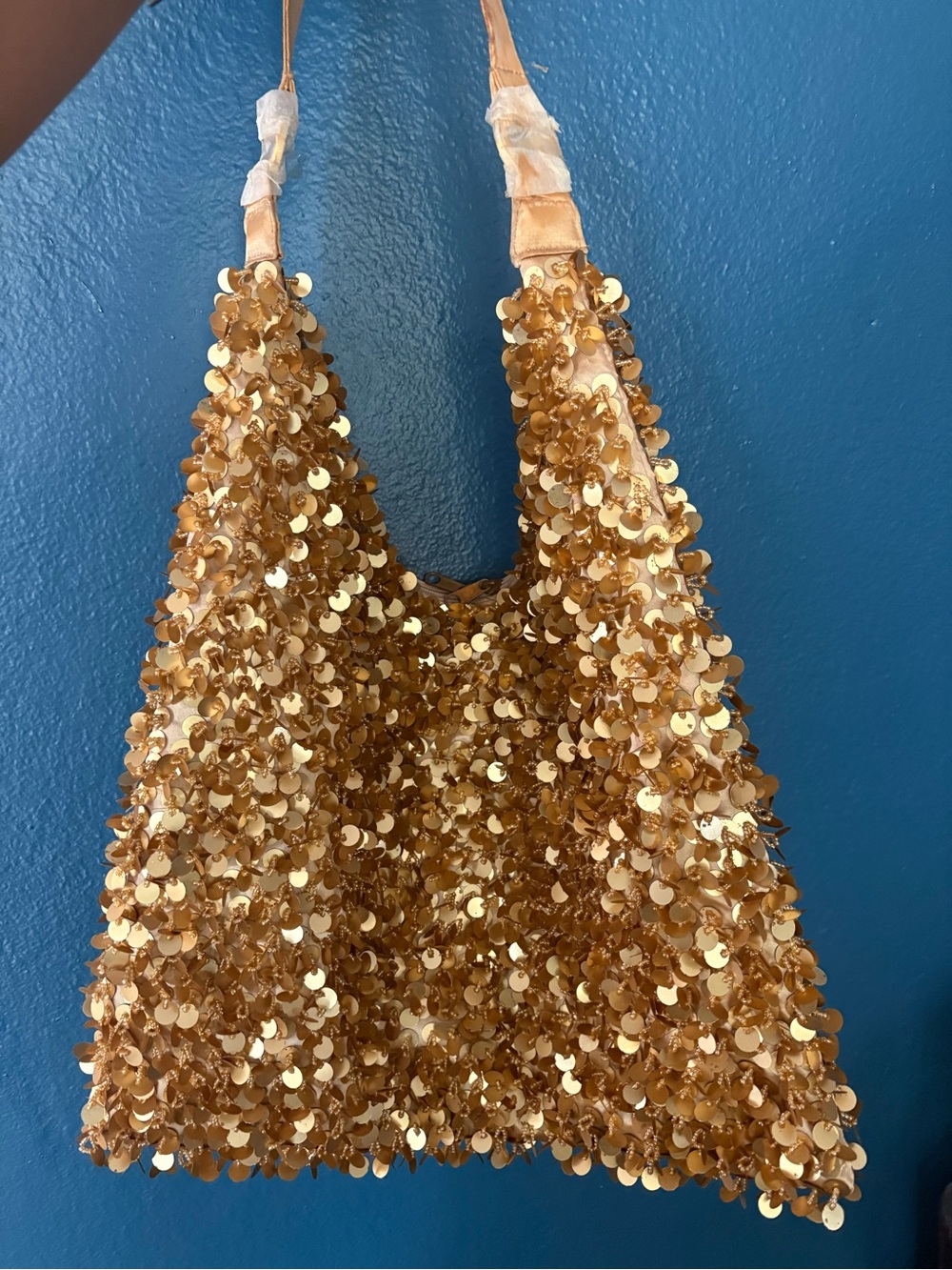 Gold Sequin Shoulder Bag - Elegant Women’s Evening Bag - Picture 5 of 7